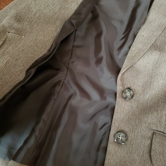 Classic Suzy Shier  Neutral Light Brown Fitted Pinstripe Blazer - Picture 8 of 11